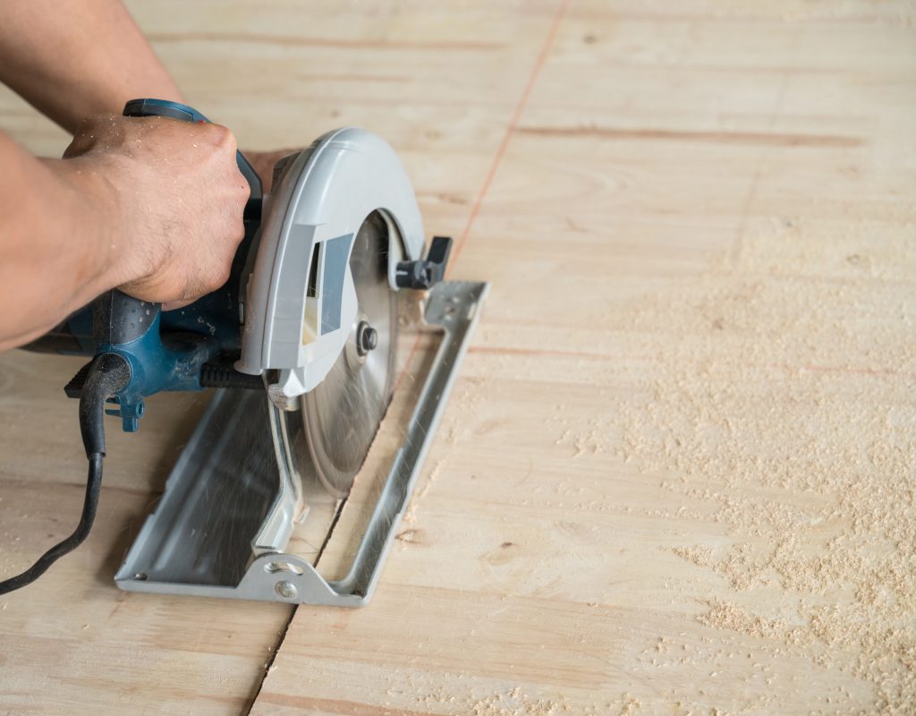 how to cut plywood